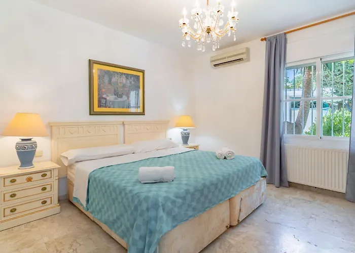 Beautiful La Caracola