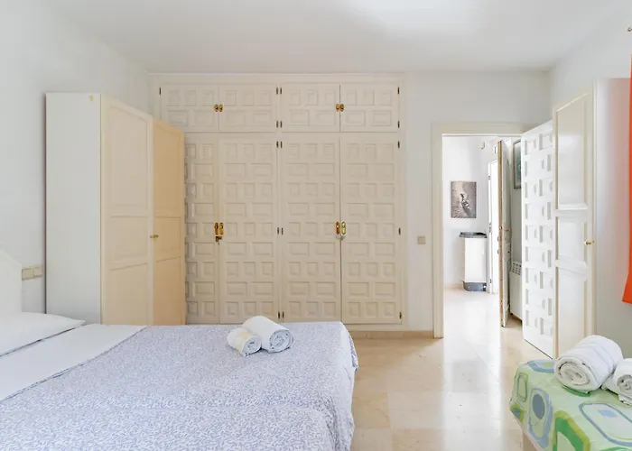 Willa Beautiful La Caracola Marbella