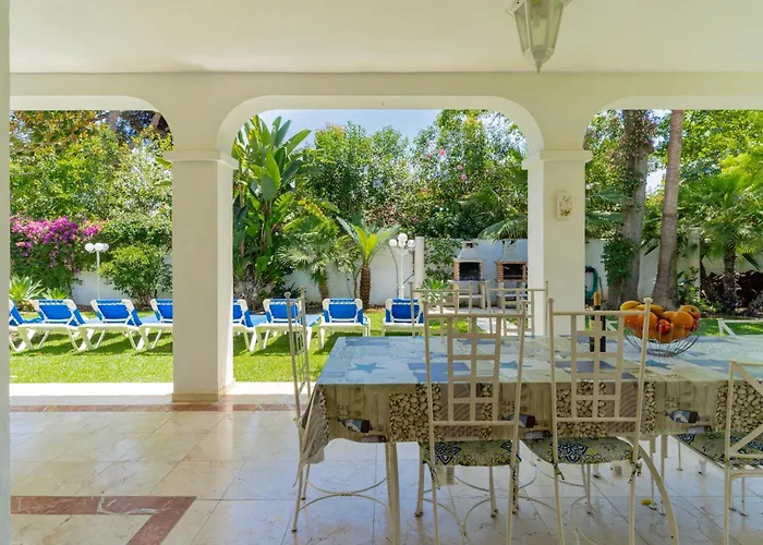 Beautiful La Caracola *