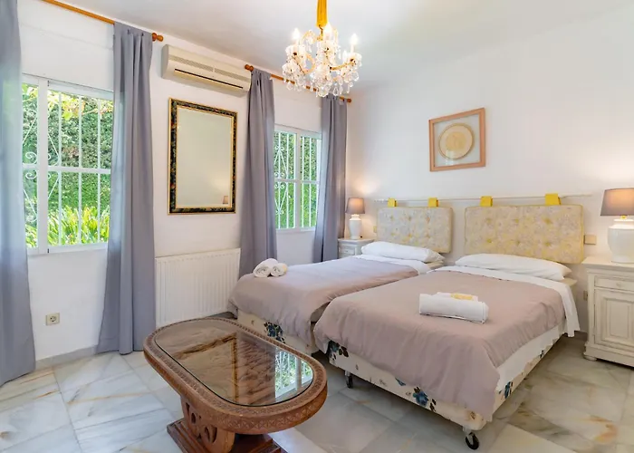 Villa Beautiful La Caracola Marbella